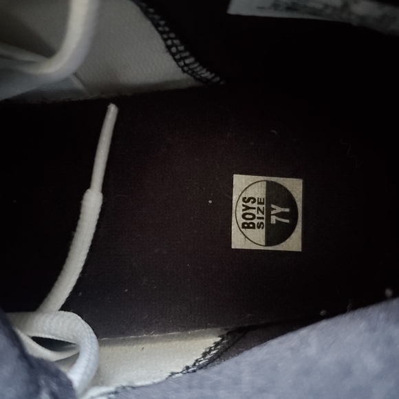 Jordan 6 Rings - Picture 4 of 5